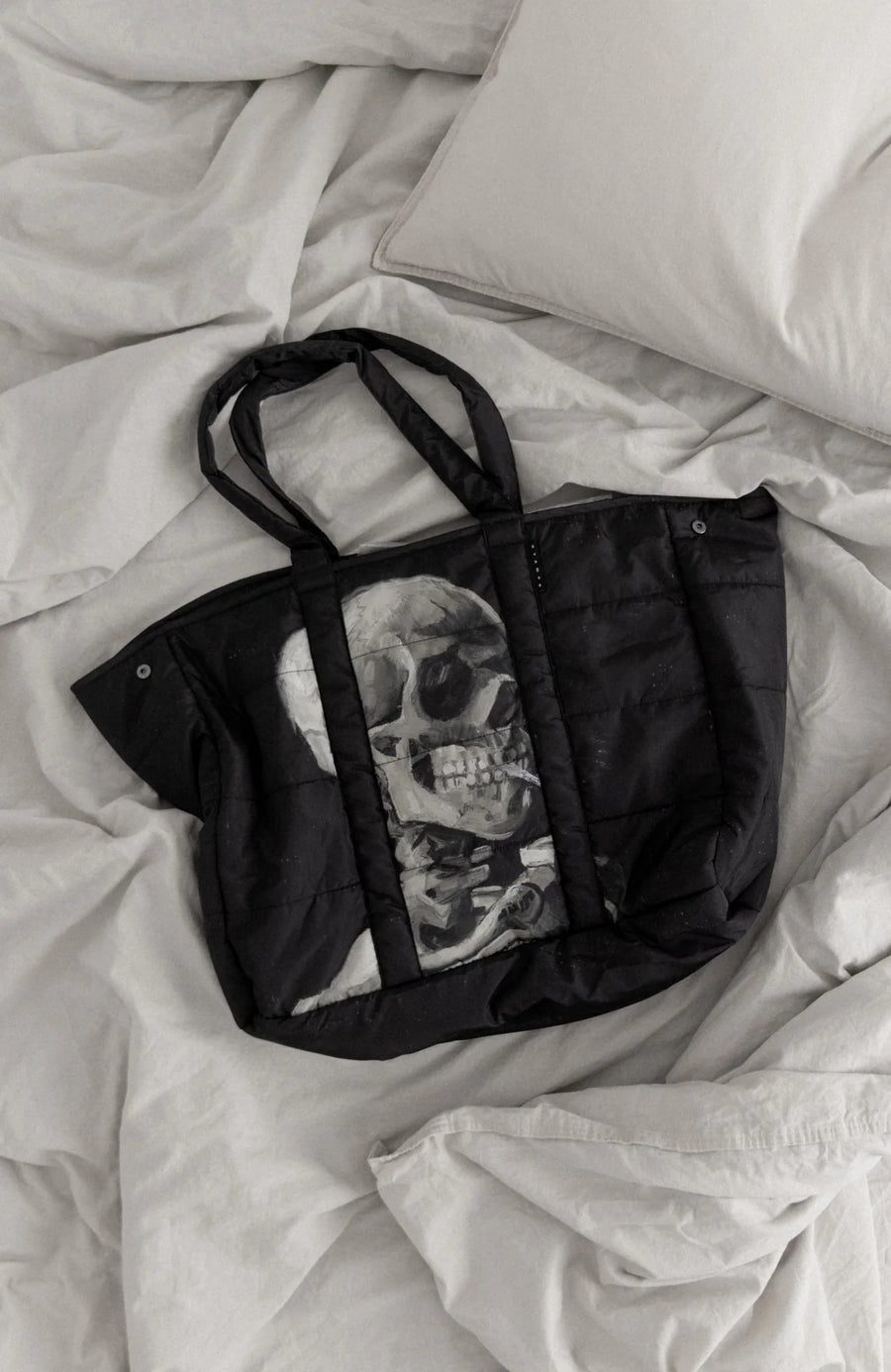 STAMPD -  SKELETON OVERSIZED PUFFER TOTE