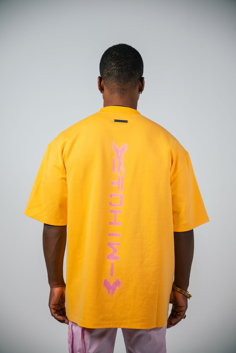 Artchimia l BLURRY FLIPPED YELLOW OVERSIZED T-SHIRT