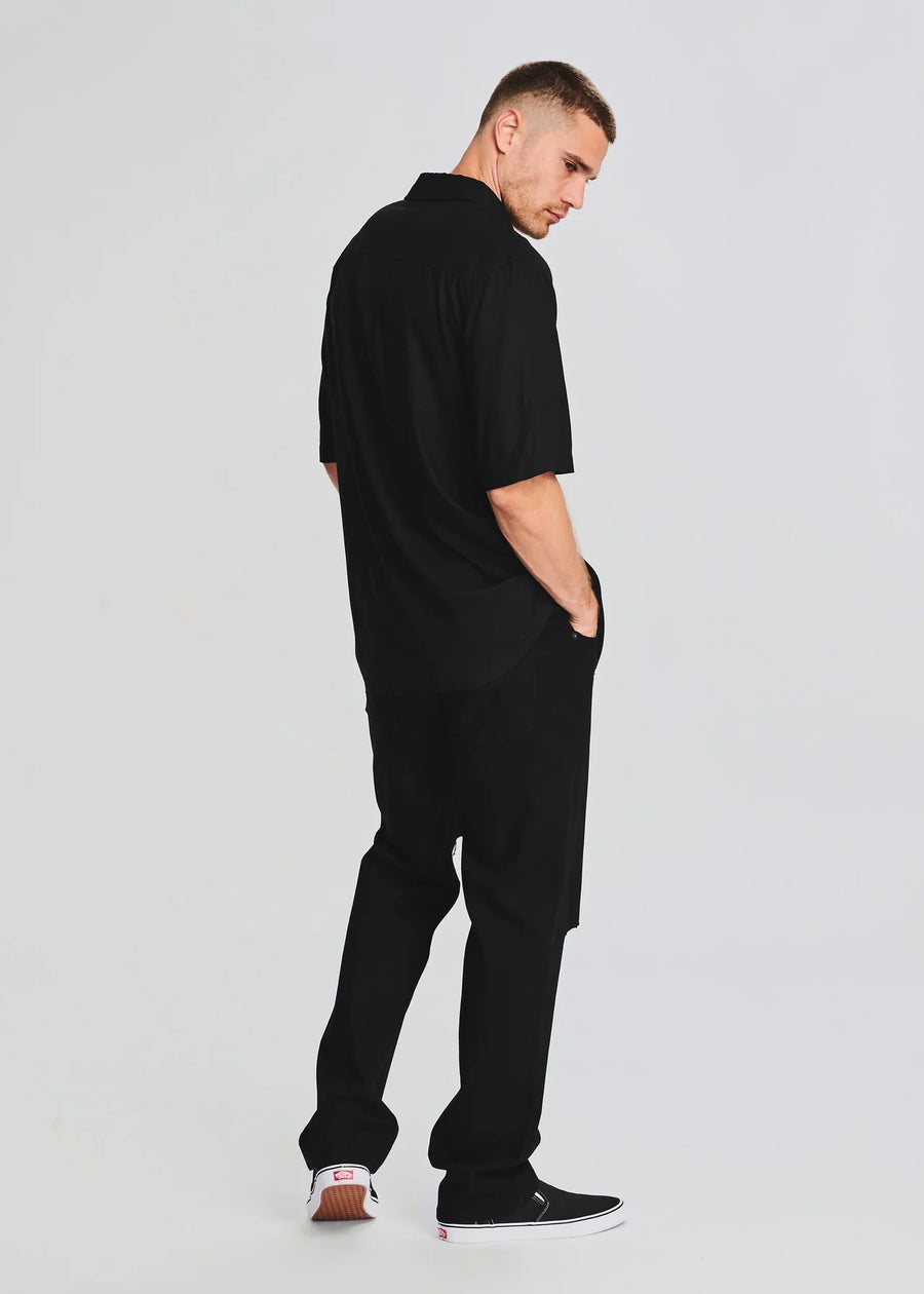 SEROYA - HOWIE BUTTON DOWN BLACK